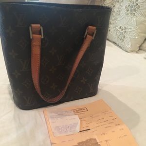 Louis Vuitton bucket bag -small